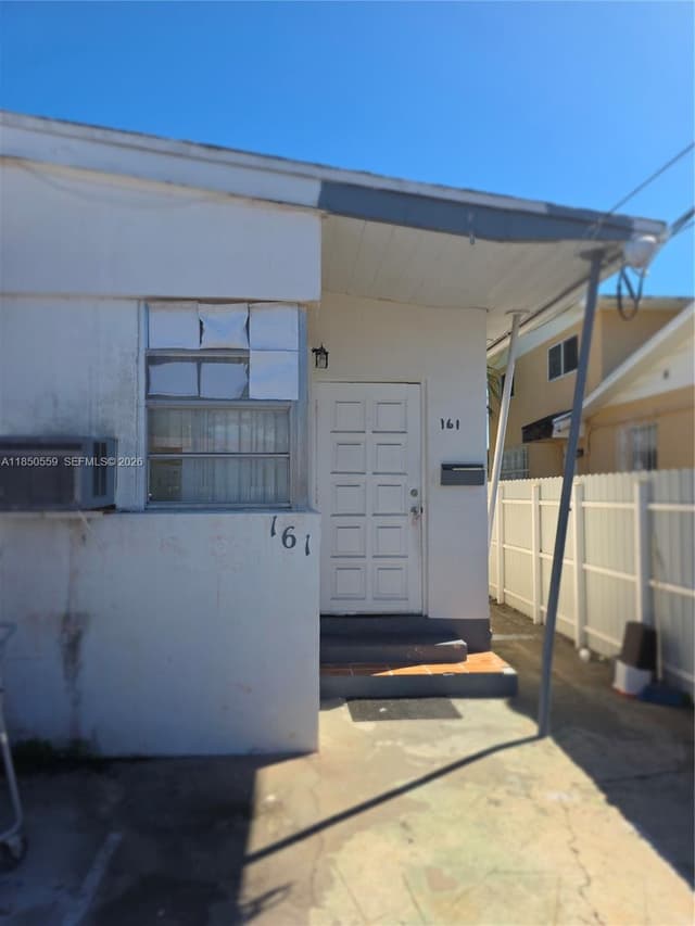 163 NW 18th Ct, Miami FL 33125 - Miami, FL - Photo 6