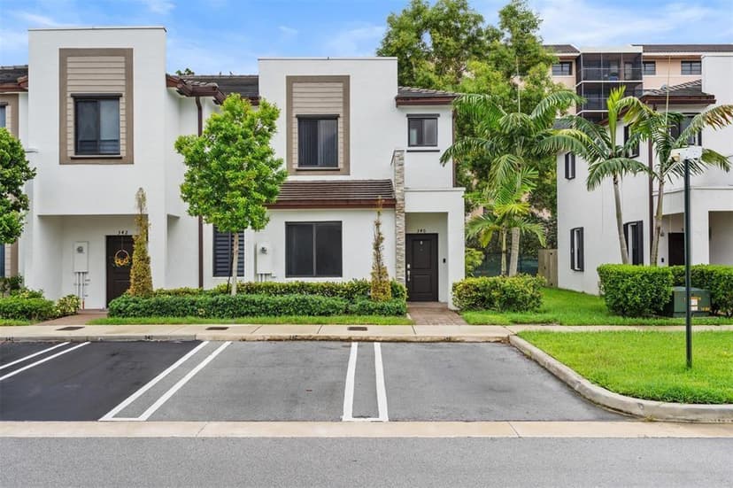 340 NE 208th Terrace # 340, Miami FL 33179