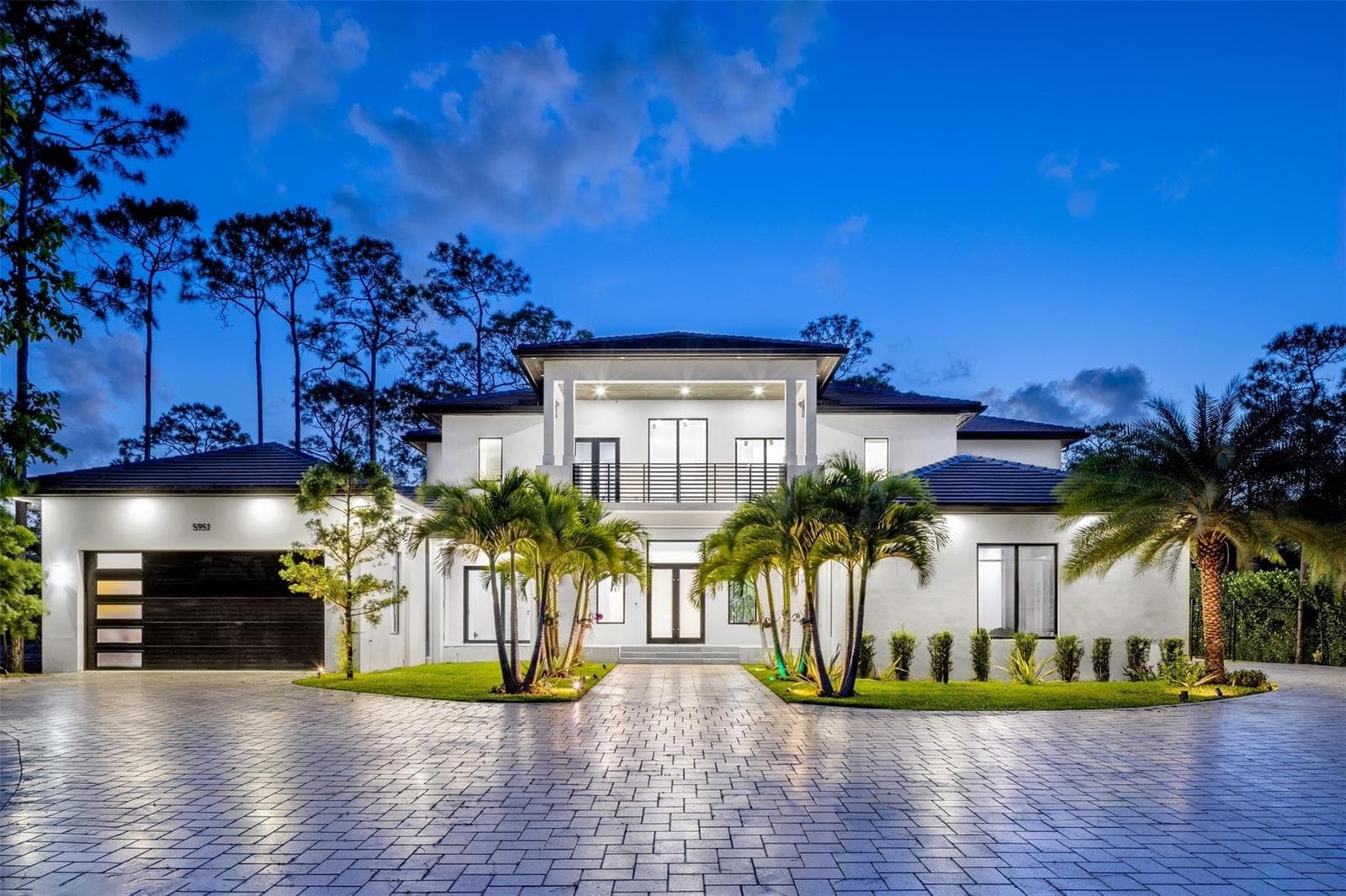5951 NW 72 Way, Parkland FL 33067