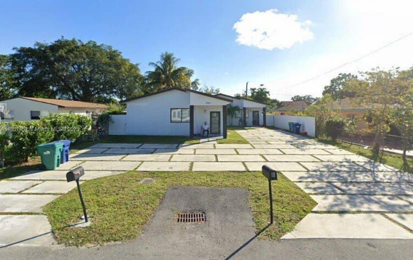 3066 NW 92nd St, Miami FL 33147