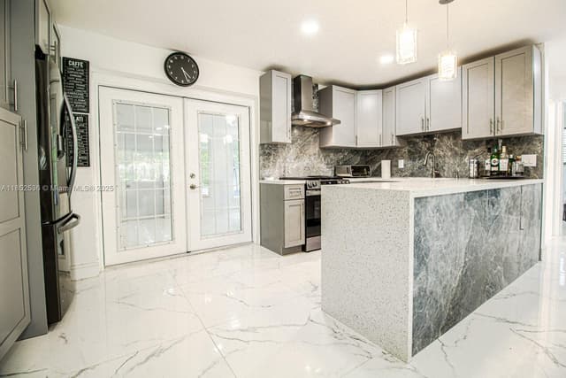 5601 SW 38th St, Davie FL 33314 - Davie, FL - Photo 2