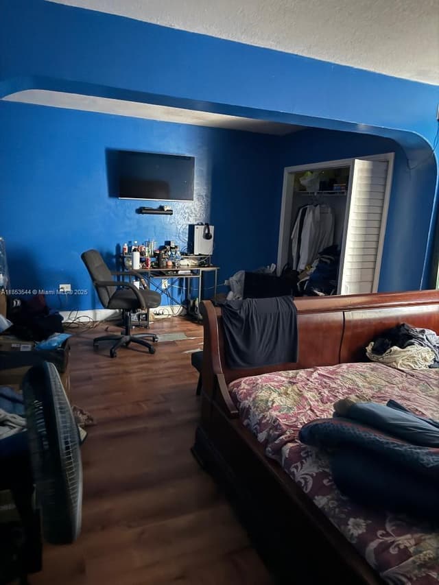 985 NE 146th St, North Miami FL 33161 - North Miami, FL - Photo 6