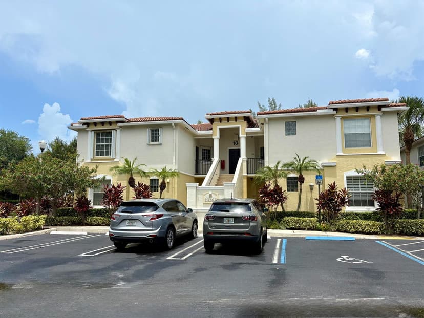 23265 Carolwood Lane # 201, Boca Raton FL 33428