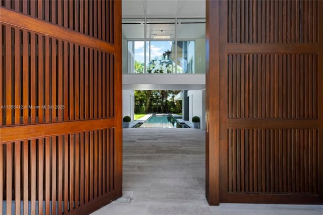 545 SABAL PALM, Key Biscayne FL 33149 - Key Biscayne, FL - Photo 3