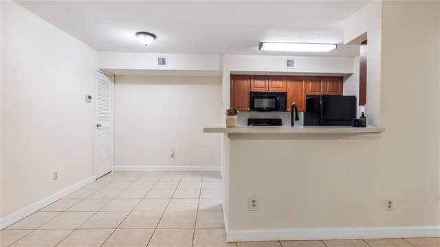 875 Riverside Drive # 717, Coral Springs FL 33071 - Coral Springs, FL - Photo 6