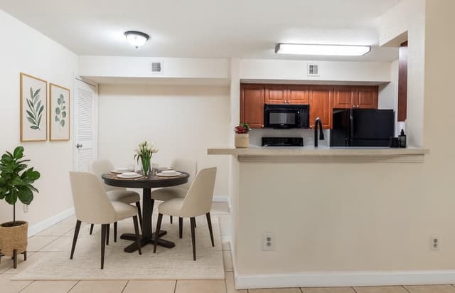 875 Riverside Drive # 717, Coral Springs FL 33071 - Coral Springs, FL - Photo 5