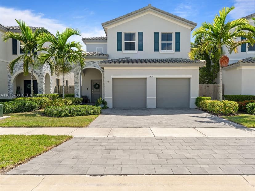 1418 SE 26th Ter, Homestead FL 33035