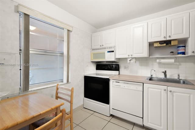 1040 Country Club Dr # 309, Margate FL 33063 - Margate, FL - Photo 5