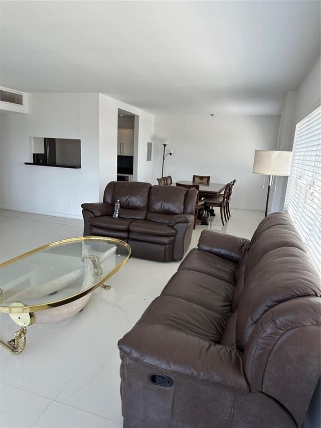 2500 E Las Olas Boulevard # 508, Fort Lauderdale FL 33301 - Fort Lauderdale, FL - Photo 3