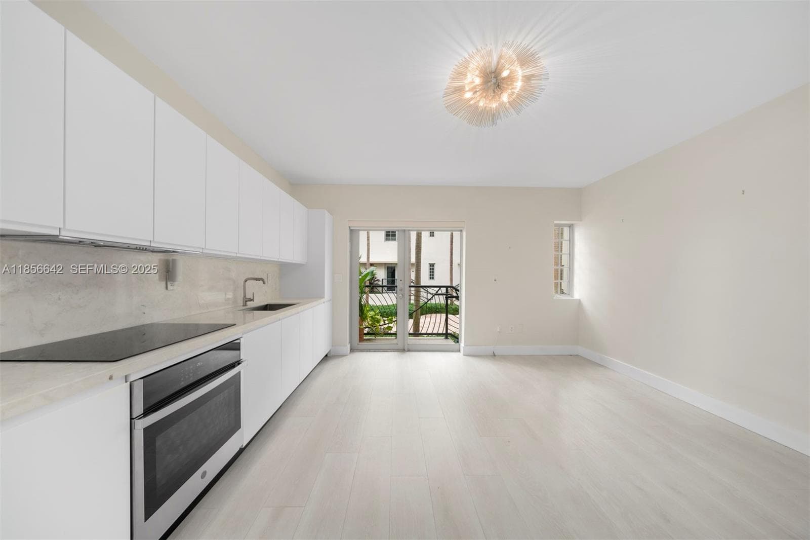 435 21st St # 103, Miami Beach FL 33139 - Miami Beach, FL - Photo 1
