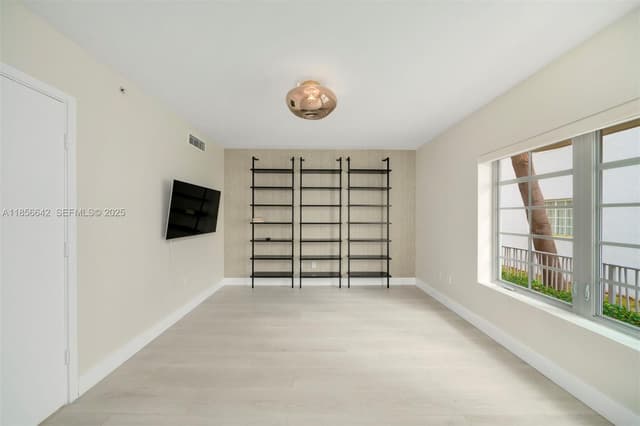435 21st St # 103, Miami Beach FL 33139 - Miami Beach, FL - Photo 5