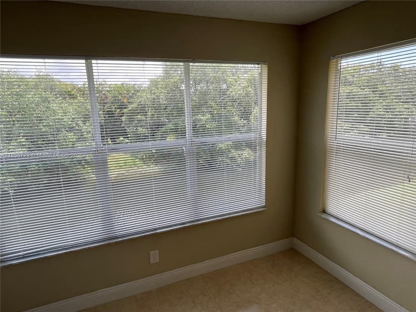 595 Vista Isles Dr # 1923, Sunrise FL 33325