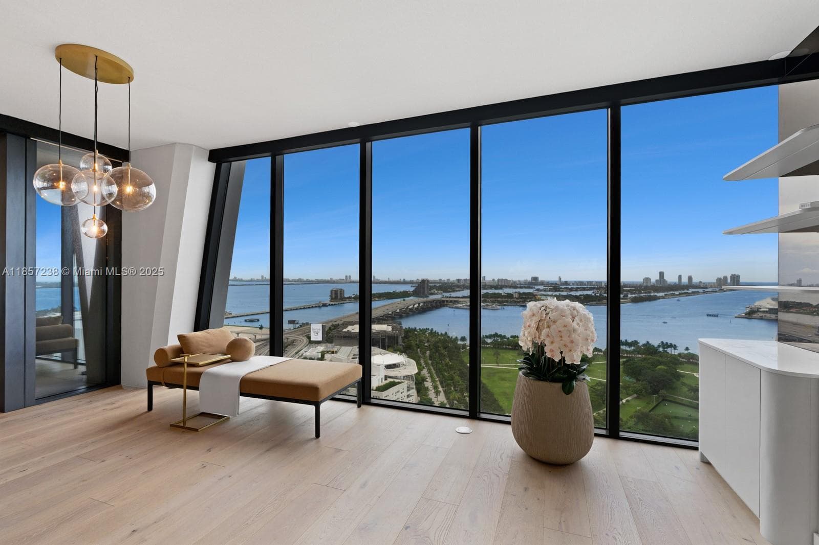 1000 Biscayne Blvd # 2402, Miami FL 33132 - Miami, FL - Photo 1