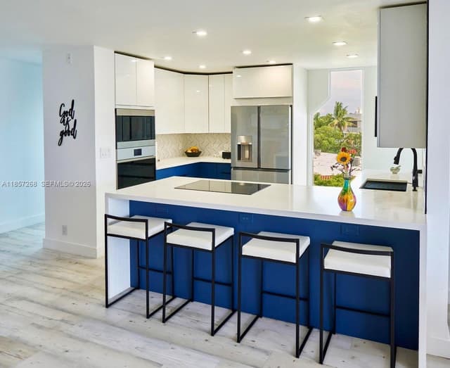 3545 NE 166th St # 510, North Miami Beach FL 33160 - North Miami Beach, FL - Photo 2