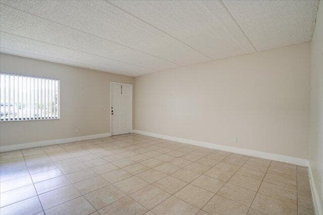 1104 Meadows Circle, Boynton Beach FL 33436 - Boynton Beach, FL - Photo 7