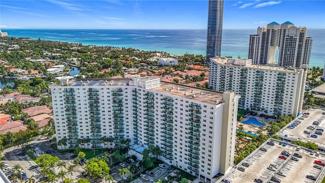 19380 Collins Ave # 308, Sunny Isles Beach FL 33160 - Sunny Isles Beach, FL - Photo 2