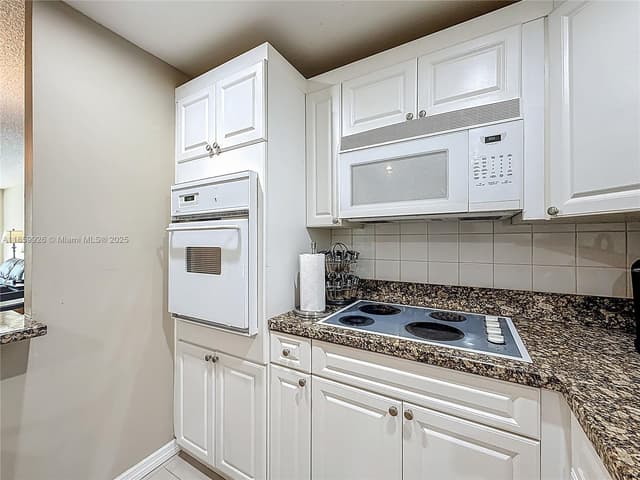 19380 Collins Ave # 308, Sunny Isles Beach FL 33160 - Sunny Isles Beach, FL - Photo 5