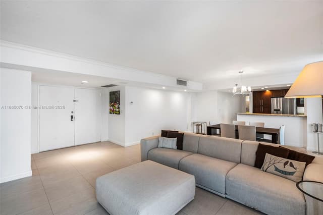 2401 Collins Ave # 1808, Miami Beach FL 33140 - Miami Beach, FL - Photo 3