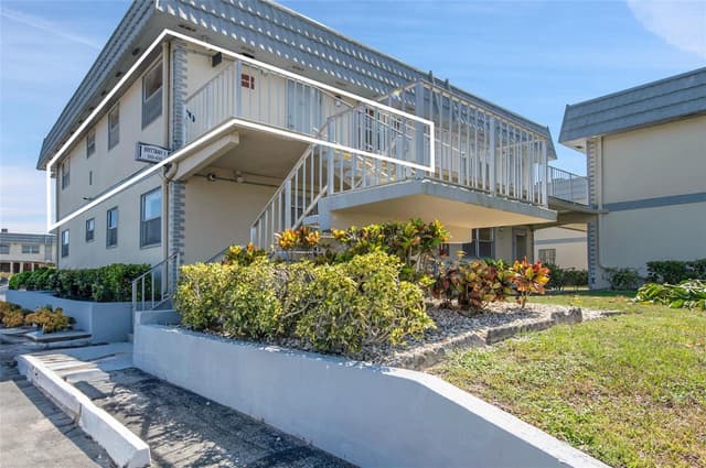 409 Brittany I # 409, Delray Beach FL 33446 - Delray Beach, FL - Photo 2