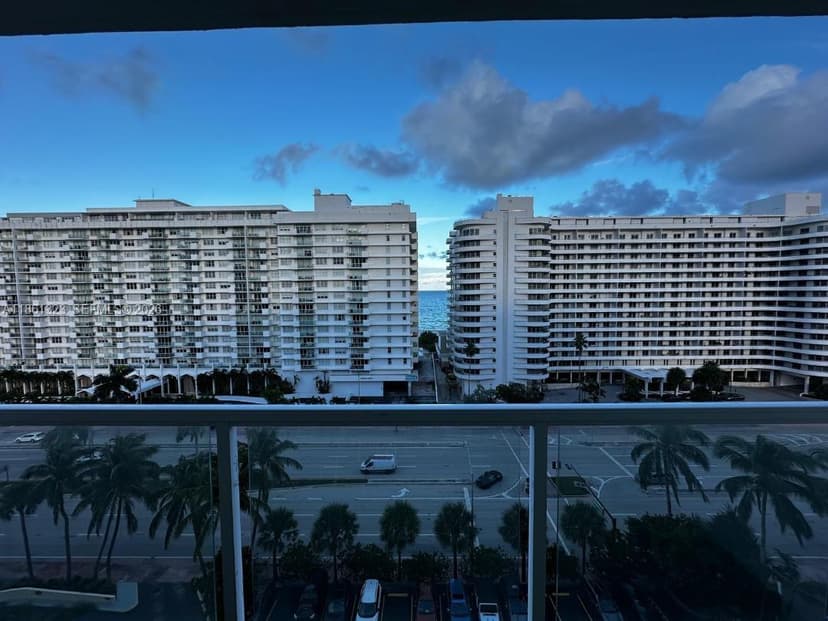 5600 Collins Ave # 11W, Miami Beach FL 33140