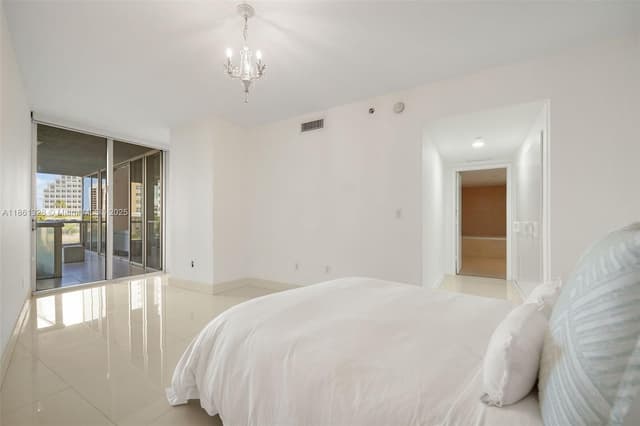 495 Brickell Ave # 402, Miami FL 33131 - Miami, FL - Photo 6