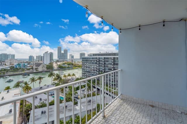 6900 Bay Dr # 11F, Miami Beach FL 33141 - Miami Beach, FL - Photo 3