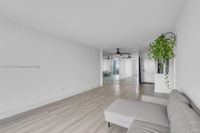 6900 Bay Dr # 11F, Miami Beach FL 33141 - Miami Beach, FL - Photo 4