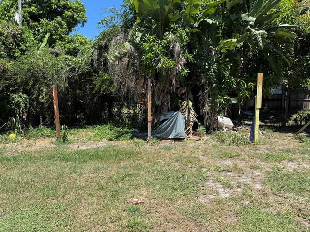 332 Fleming Avenue, FL 33463 - Photo 3