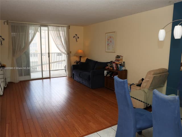 319 NE 14th Ave # 505, Hallandale Beach FL 33009 - Hallandale Beach, FL - Photo 6