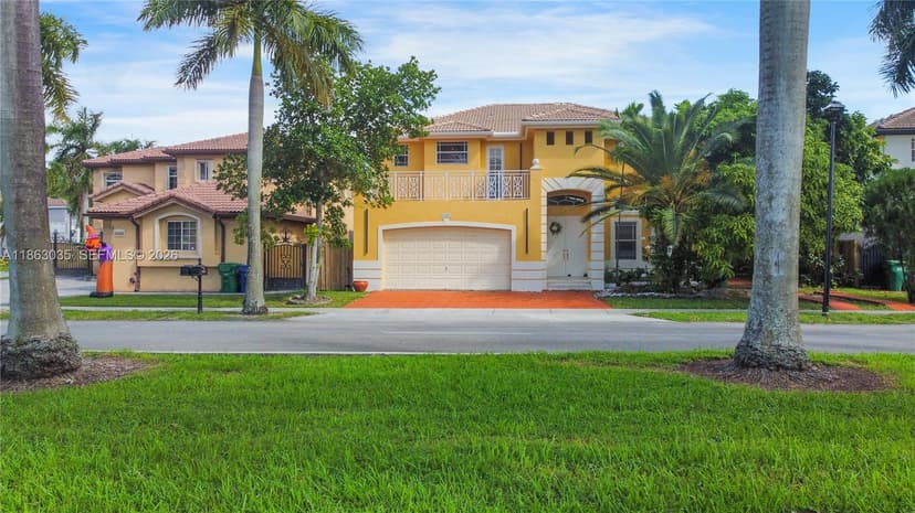 6049 SW 165th Ave, Miami FL 33193