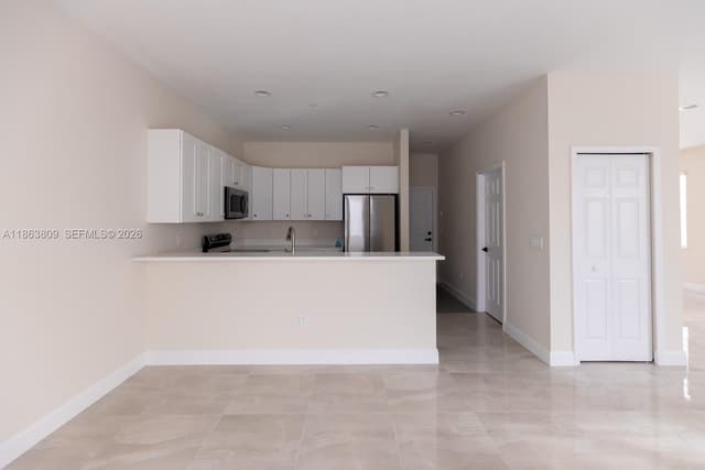 5400 NW 57th Ct, Tamarac FL 33319 - Tamarac, FL - Photo 6