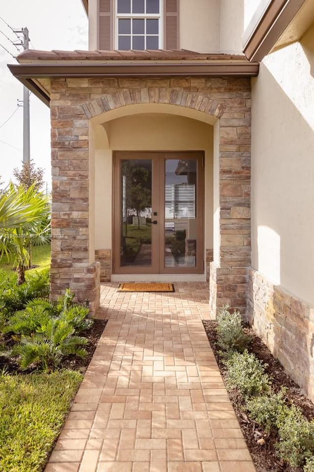 5400 NW 57th Ct, Tamarac FL 33319 - Tamarac, FL - Photo 3
