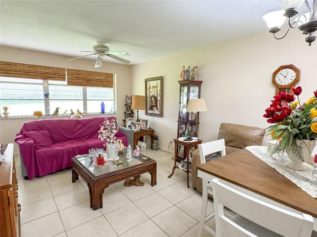 2300 Park Ln # 105, Hollywood FL 33021 - Hollywood, FL - Photo 7