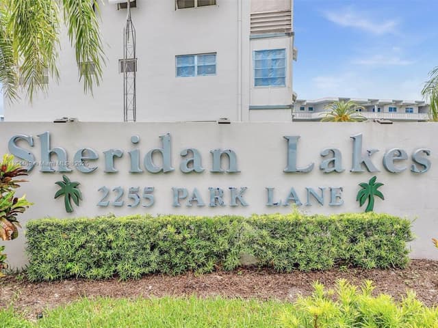 2300 Park Ln # 105, Hollywood FL 33021 - Hollywood, FL - Photo 3