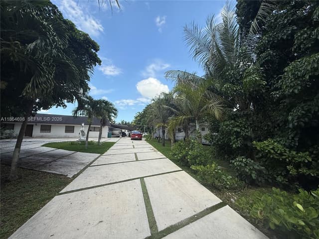 15765 SW 206th Ave, Miami FL 33187 - Miami, FL - Photo 2