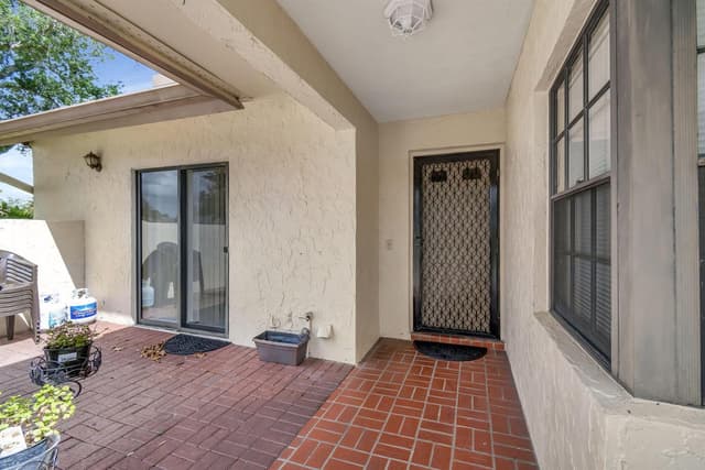 5531 Parkwalk Circle E, Boynton Beach FL 33472 - Boynton Beach, FL - Photo 4