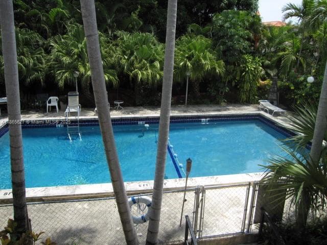 645 NE 77th St # 6, Miami FL 33138 - Miami, FL - Photo 2