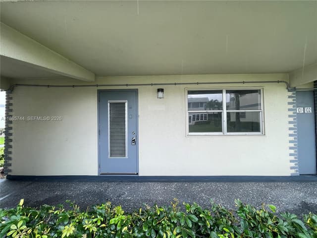 101 Brittany # C, Delray Beach FL 33446 - Delray Beach, FL - Photo 2