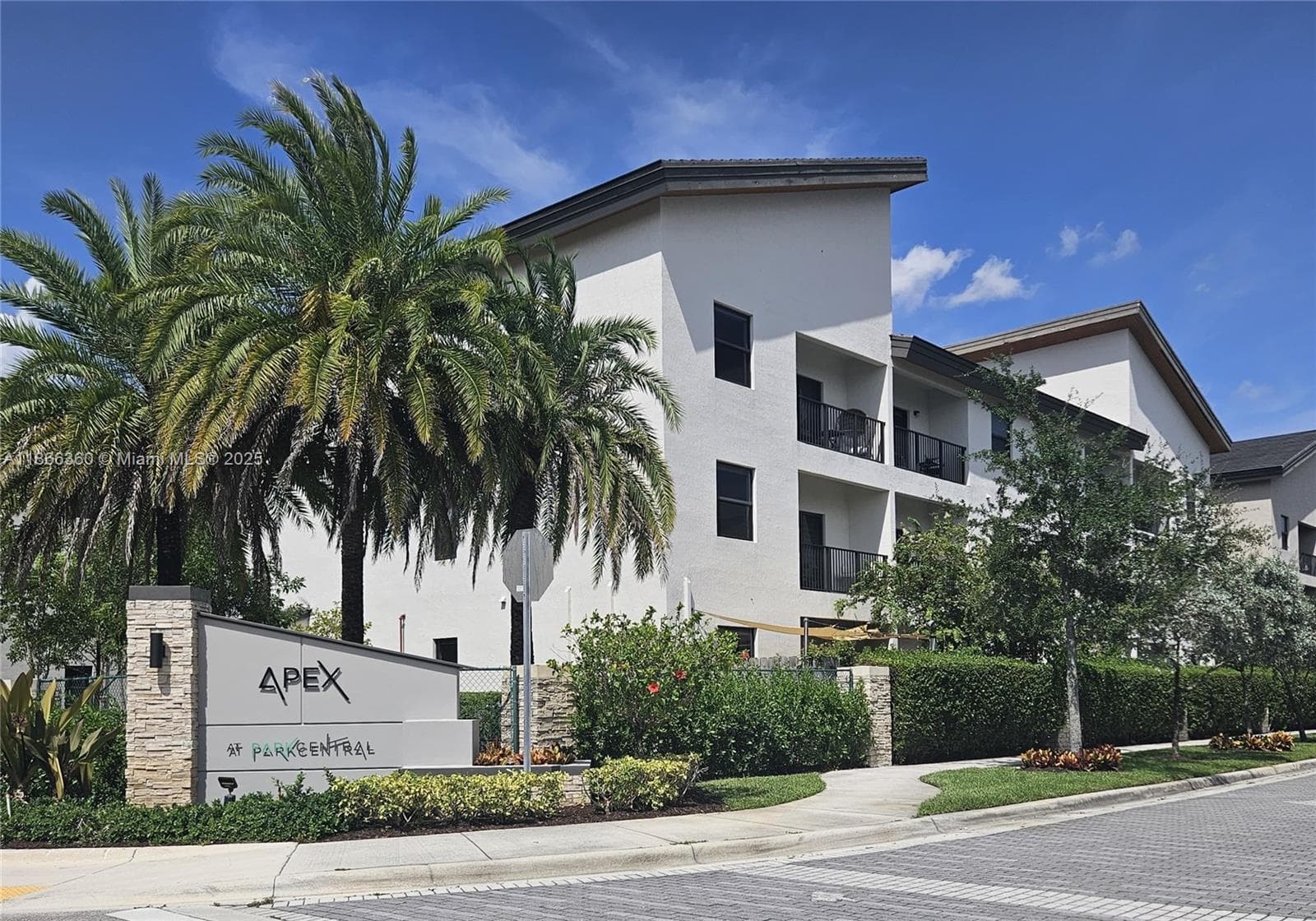 8175 NW 104th Ave # 35, Doral FL 33178 - Doral, FL - Photo 1