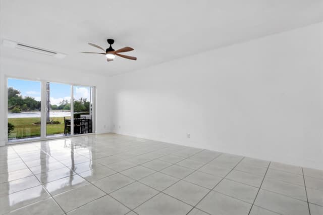 1001 N Riverside Drive # 104, Pompano Beach FL 33062 - Pompano Beach, FL - Photo 3