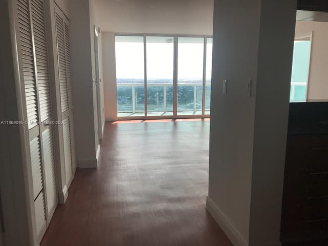 1800 N Bayshore Dr # 3910, Miami FL 33132 - Miami, FL - Photo 6