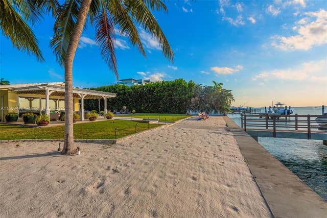 200 Harbor Dr, Key Biscayne FL 33149 - Key Biscayne, FL - Photo 6