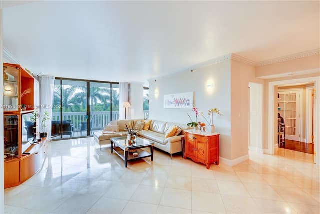 2000 Island Blvd # 408, Aventura FL 33160 - Aventura, FL - Photo 2