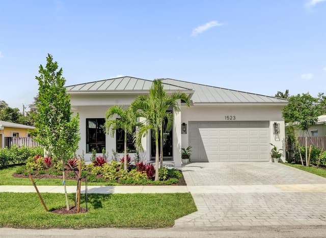 1523 NE 17th Way, Fort Lauderdale FL 33304 - Fort Lauderdale, FL - Photo 3