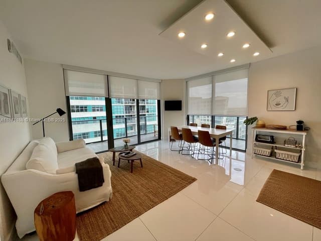 121 NE 34 ST # 901, Miami FL 33137 - Miami, FL - Photo 2