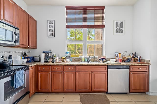 3001 NE 185th St # 135, Aventura FL 33180 - Aventura, FL - Photo 2