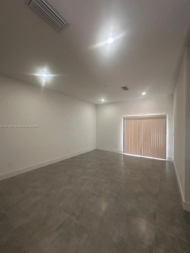 2423 NW 23rd Ln, Fort Lauderdale FL 33311 - Fort Lauderdale, FL - Photo 7