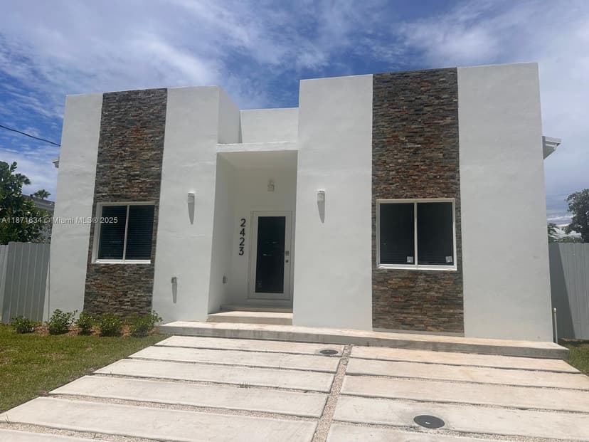 2423 NW 23rd Ln, Fort Lauderdale FL 33311