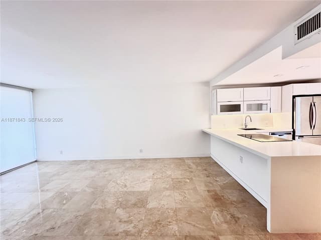 3301 N Country Club Dr # 410, Aventura FL 33180 - Aventura, FL - Photo 3