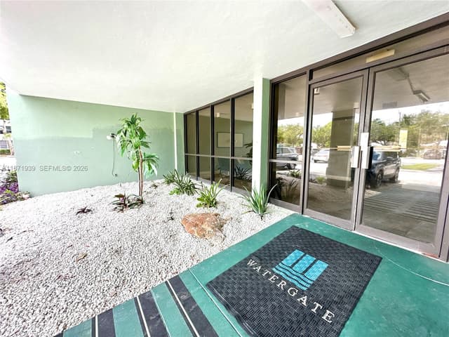 2771 Taft St # 302, Hollywood FL 33020 - Hollywood, FL - Photo 4